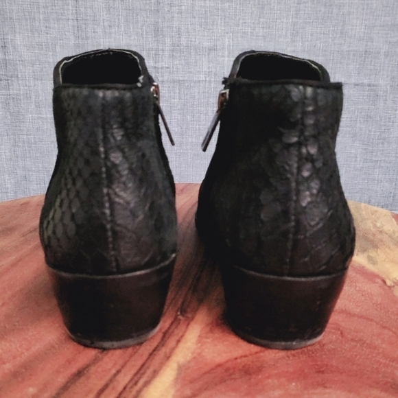 SAM EDELMAN Pretty Western Style Ankle Boot Snakeskin Design Black Women's 7 - Picture 5 of 10